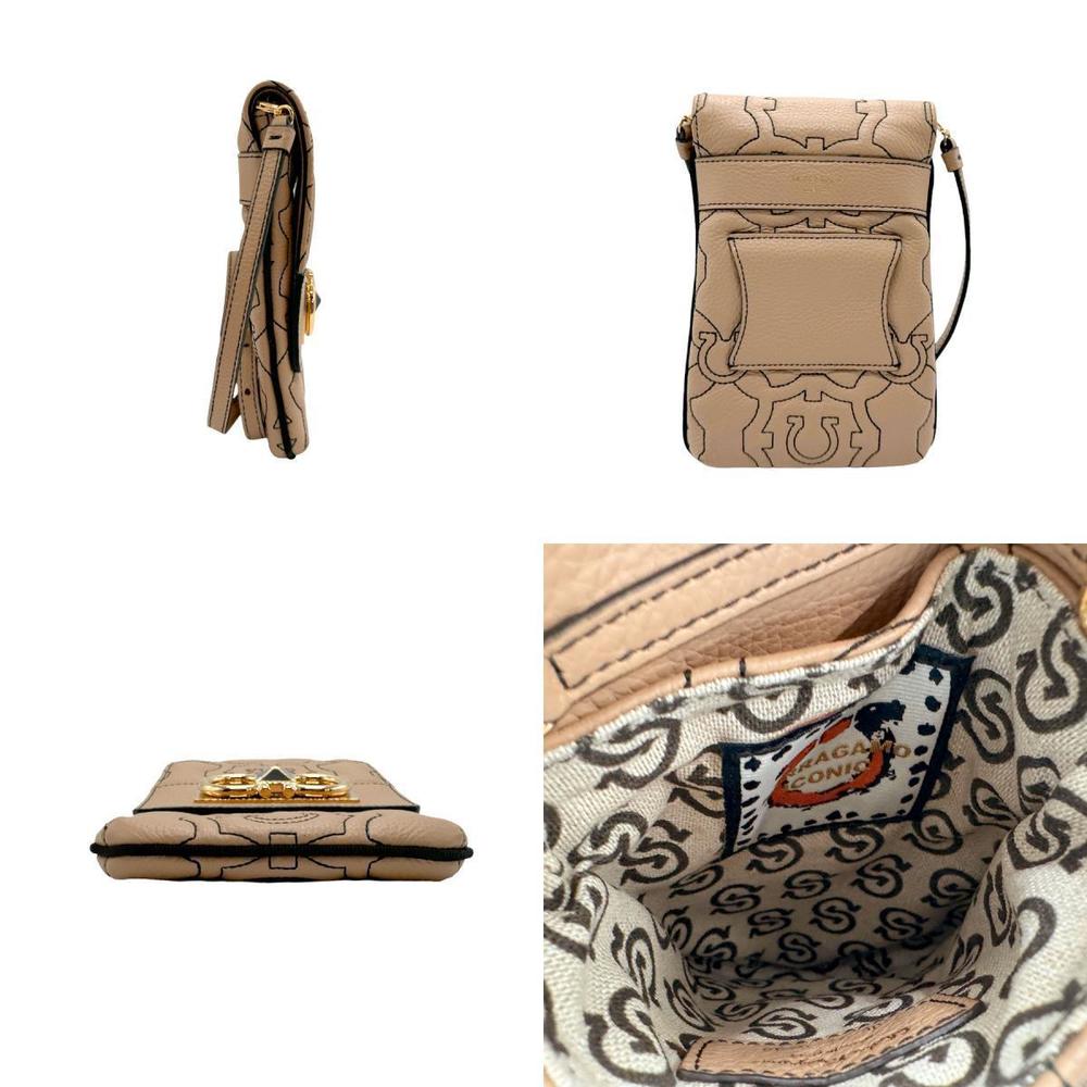 Salvatore Ferragamo Gancini Crossbody Bag Phone Holder Beige - Picture 2 of 5